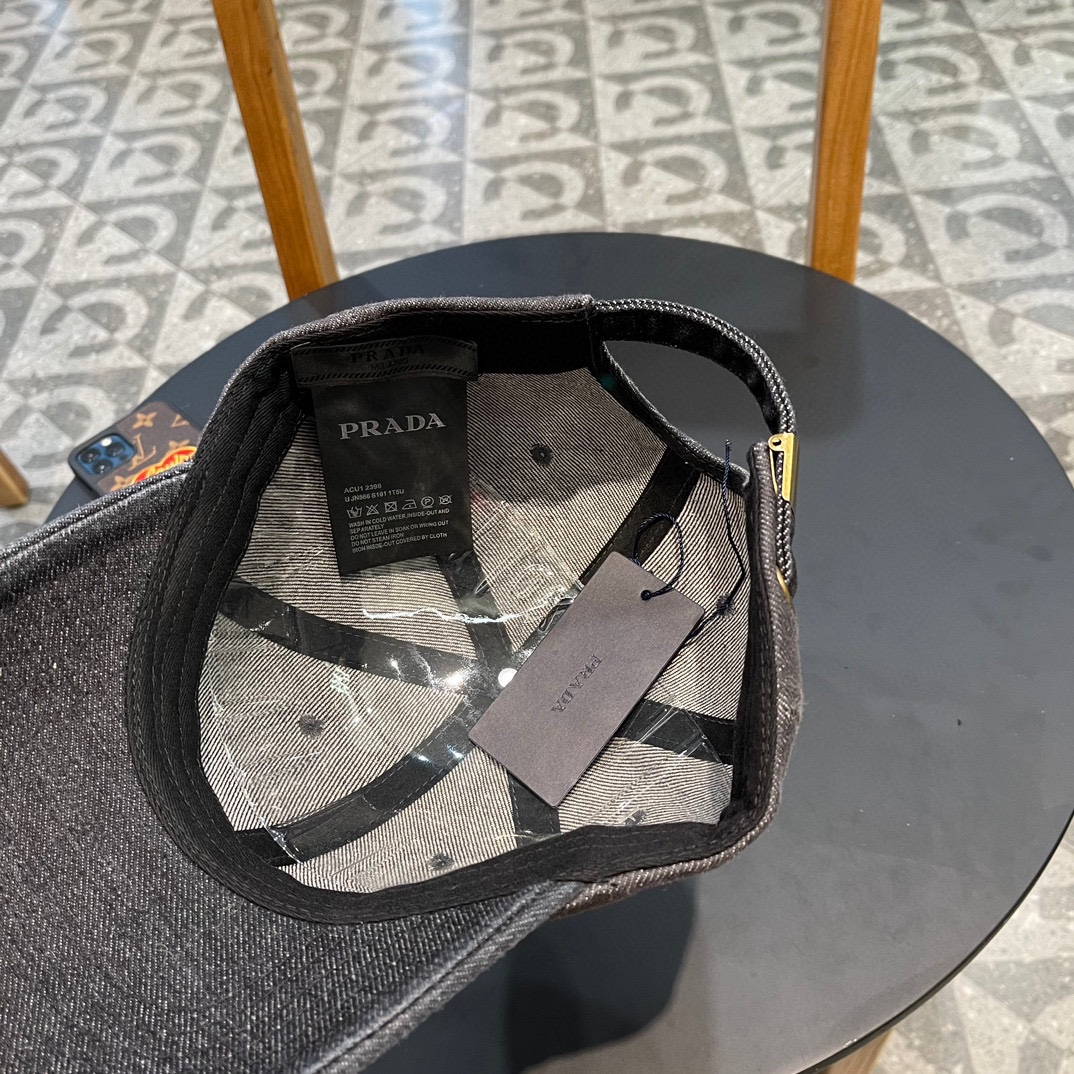 【PRADA  プラダ】【数量限定】 野球帽 / ハット-BRAND OFF