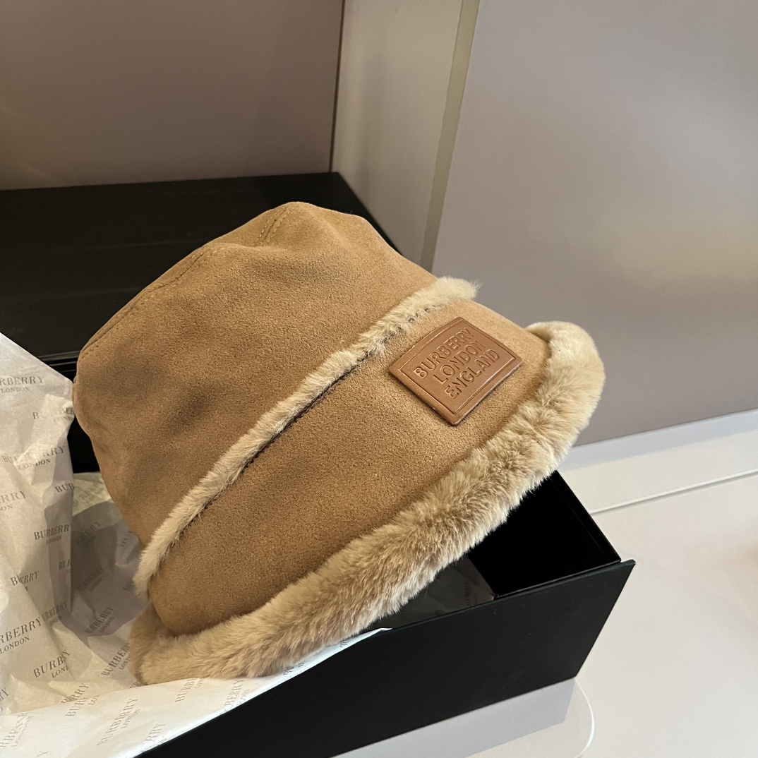 BURBERRY(バーバリー)フィッシャーマンズハット  241011-BRAND OFF