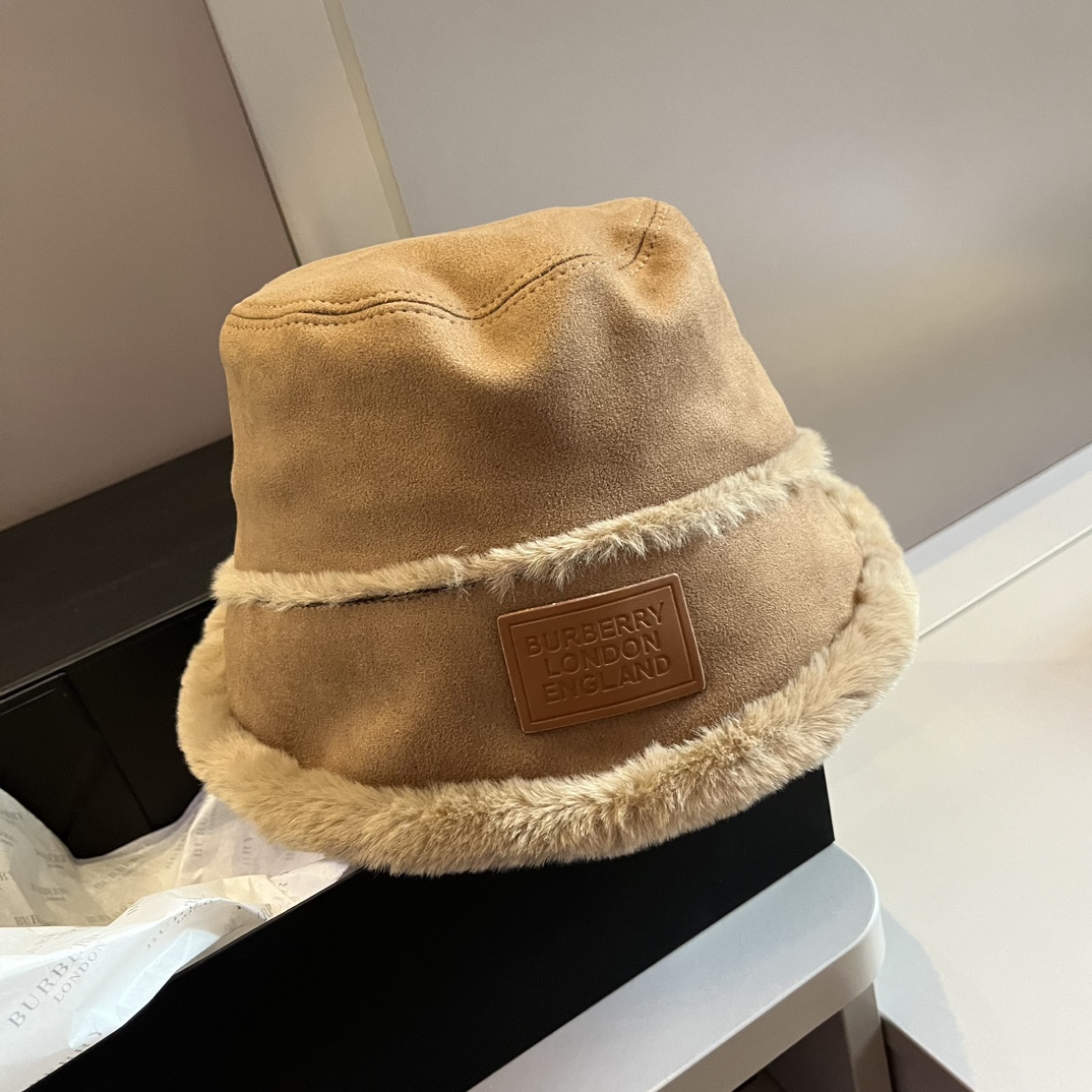 BURBERRY(バーバリー)フィッシャーマンズハット  241011-BRAND OFF