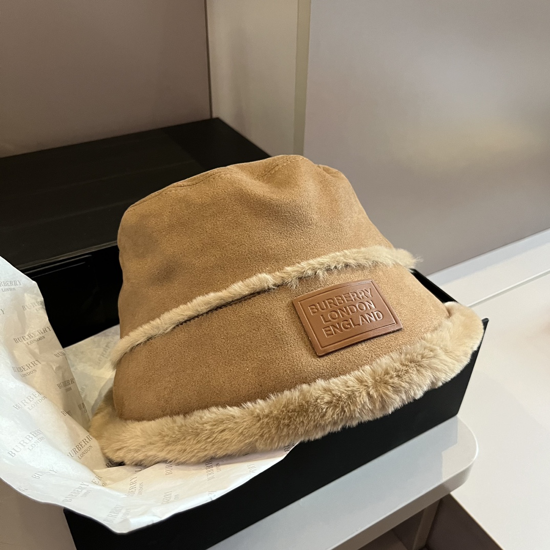 BURBERRY(バーバリー)フィッシャーマンズハット  241011-BRAND OFF
