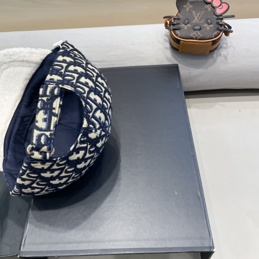 【DIOR  ディオール】【数量限定】 野球帽 / ハット  241010-BRAND OFF