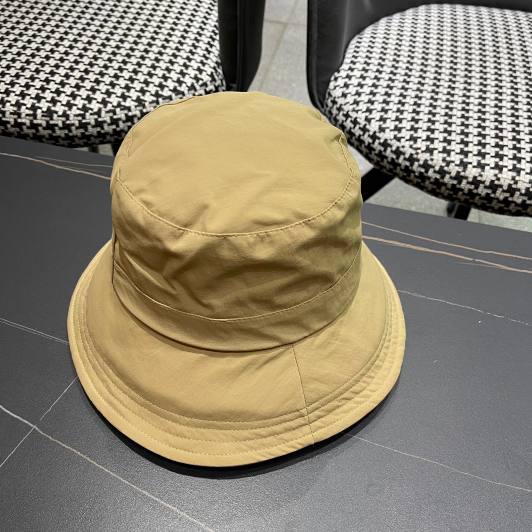 DIOR ( ディオール )フィッシャーマンズハット  241010-BRAND OFF