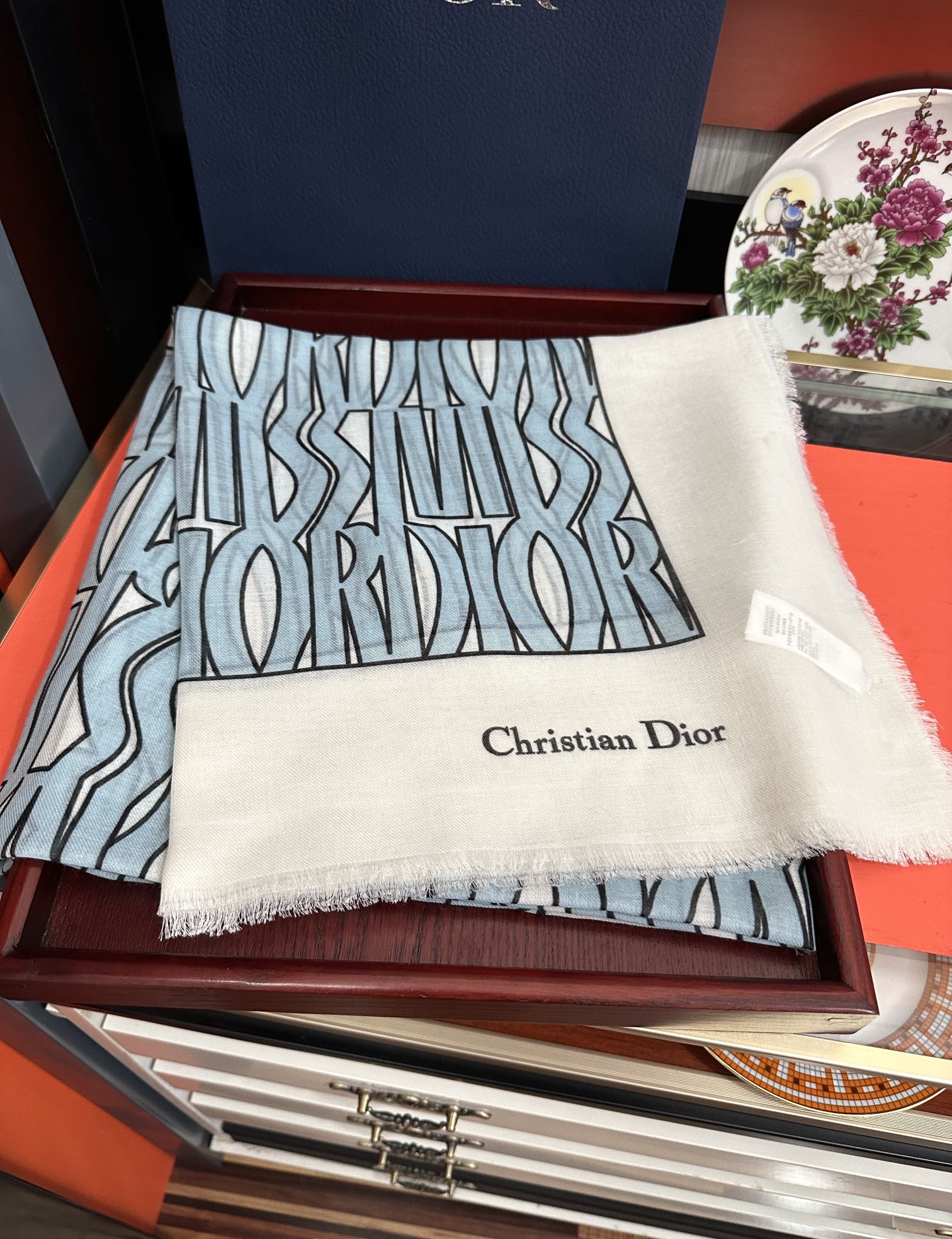 【DIOR  ディオール 】スカーフ  140*140cm  241108-BRAND OFF