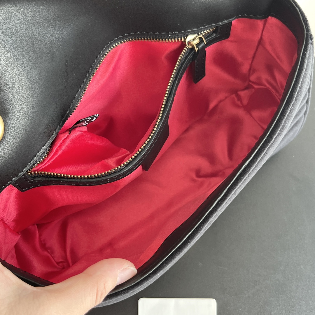 【GUCCI公式旗艦店】グッチ GG MARMONT ビロード チェーンバッグ-BRAND OFF