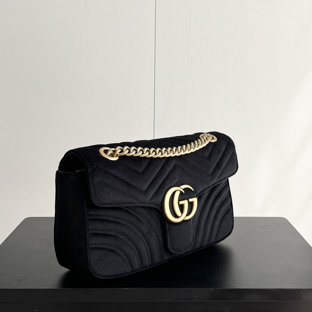 【GUCCI公式旗艦店】グッチ GG MARMONT ビロード チェーンバッグ-BRAND OFF