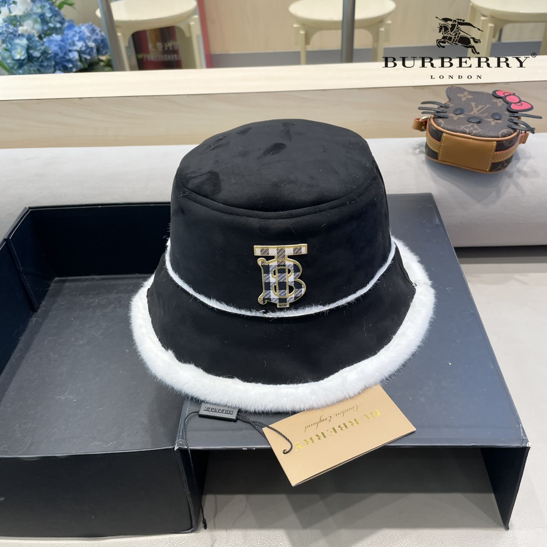 BURBERRY(バーバリー)フィッシャーマンズハット  241011-BRAND OFF