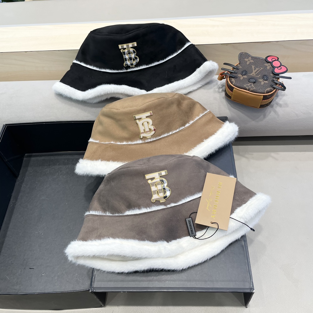 BURBERRY(バーバリー)フィッシャーマンズハット  241011-BRAND OFF