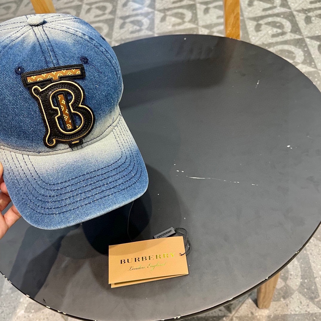 【BURBERRY  バーバリー】【数量限定】 野球帽 / ハット 241011-BRAND OFF