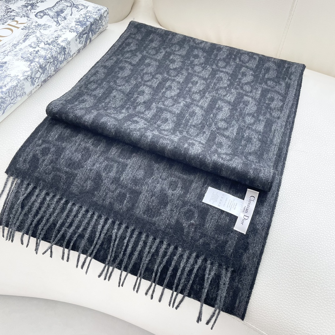 【DIOR  ディオール 】スカーフ 32*180 cm  241108-BRAND OFF