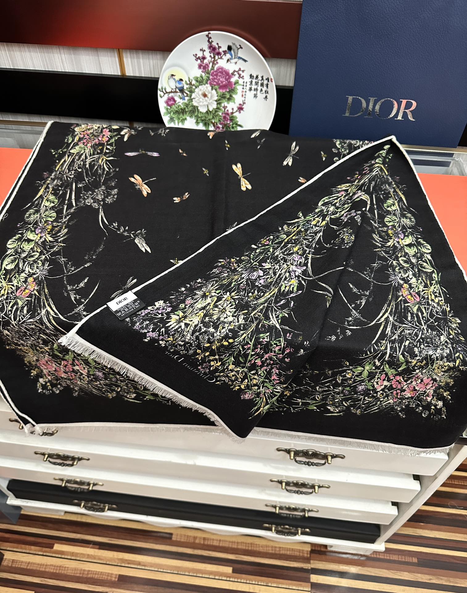 【DIOR  ディオール 】スカーフ 65*185 cm  241108-BRAND OFF