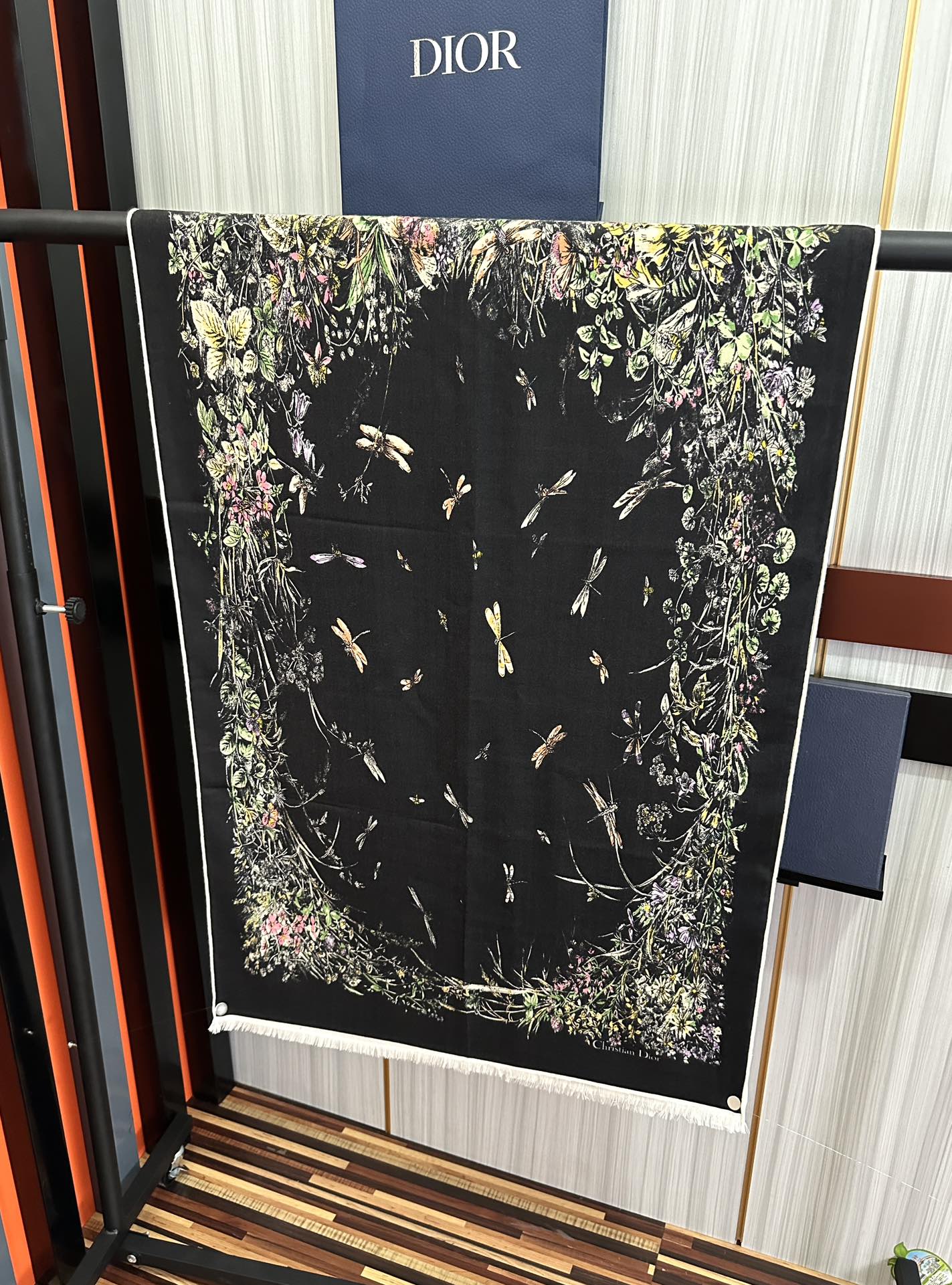 【DIOR  ディオール 】スカーフ 65*185 cm  241108-BRAND OFF