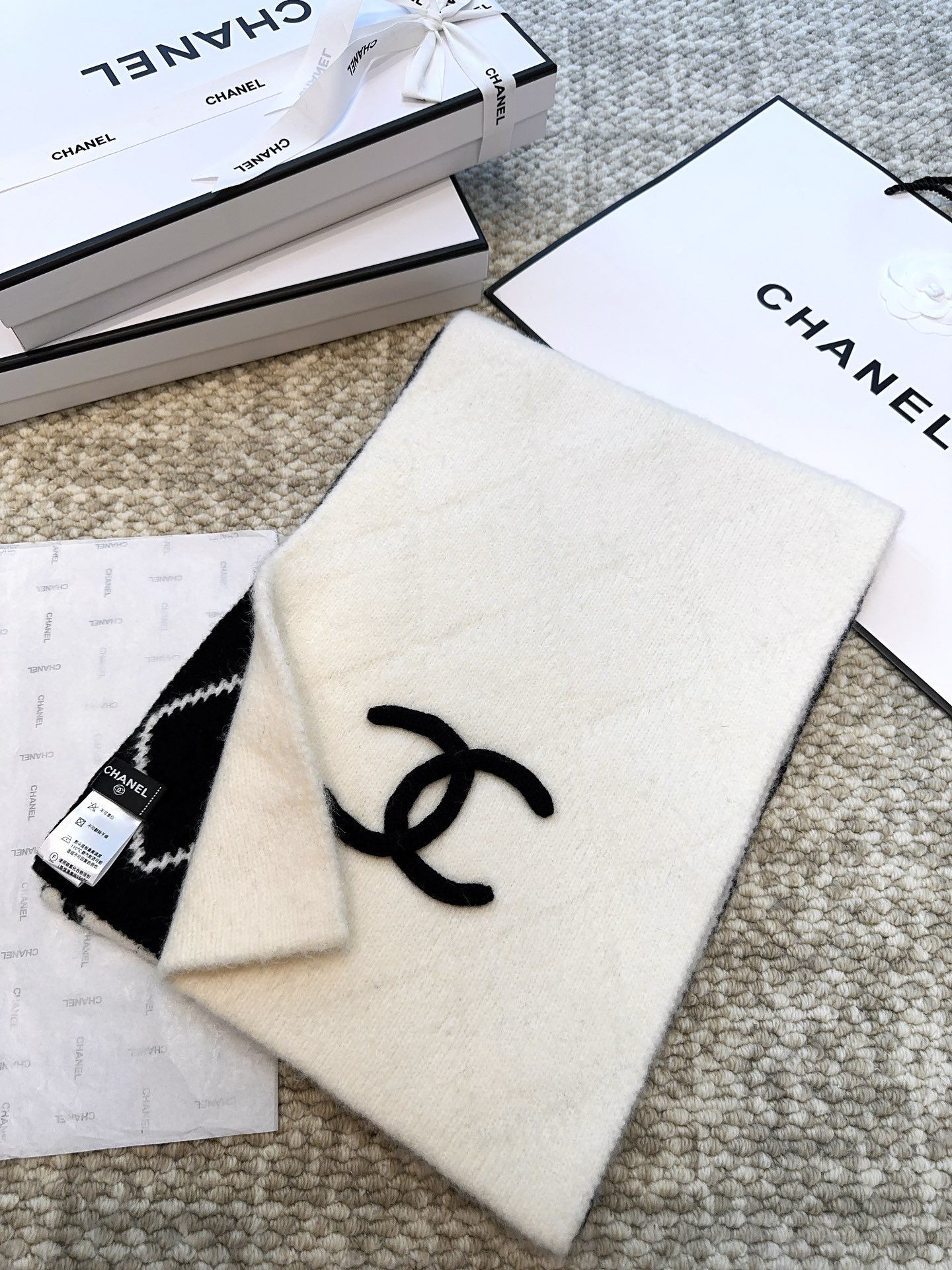 【CHANEL公式旗艦店】シャネル スカーフ 限定発売 送料無料-BRAND OFF
