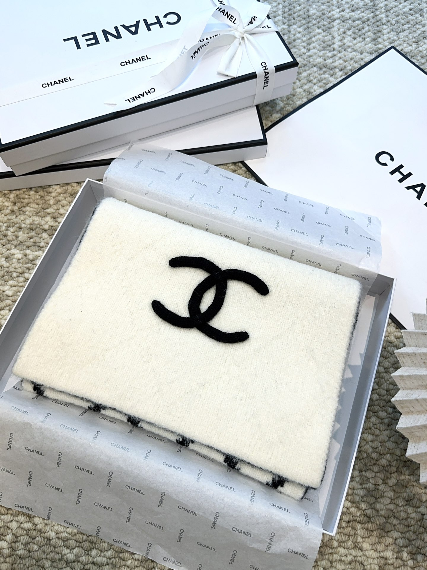 【CHANEL公式旗艦店】シャネル スカーフ 限定発売 送料無料-BRAND OFF