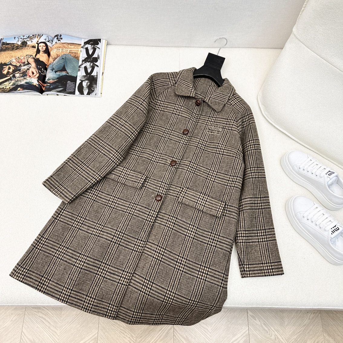 【MIU MIU旗艦店】オーバーコート ご好評に付き再入荷！-BRAND OFF