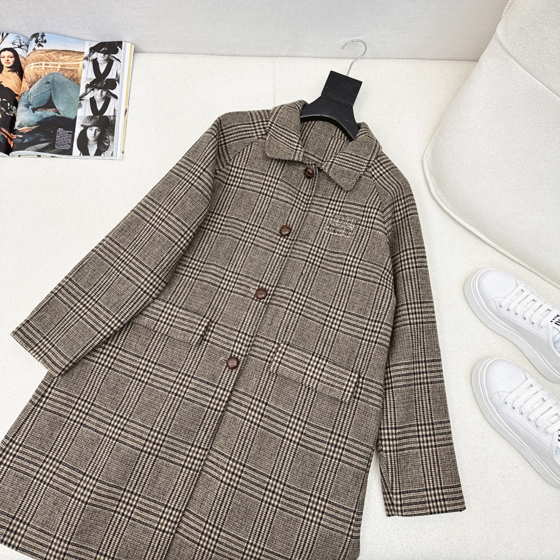 【MIU MIU旗艦店】オーバーコート ご好評に付き再入荷！-BRAND OFF