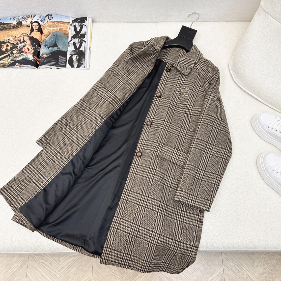 【MIU MIU旗艦店】オーバーコート ご好評に付き再入荷！-BRAND OFF