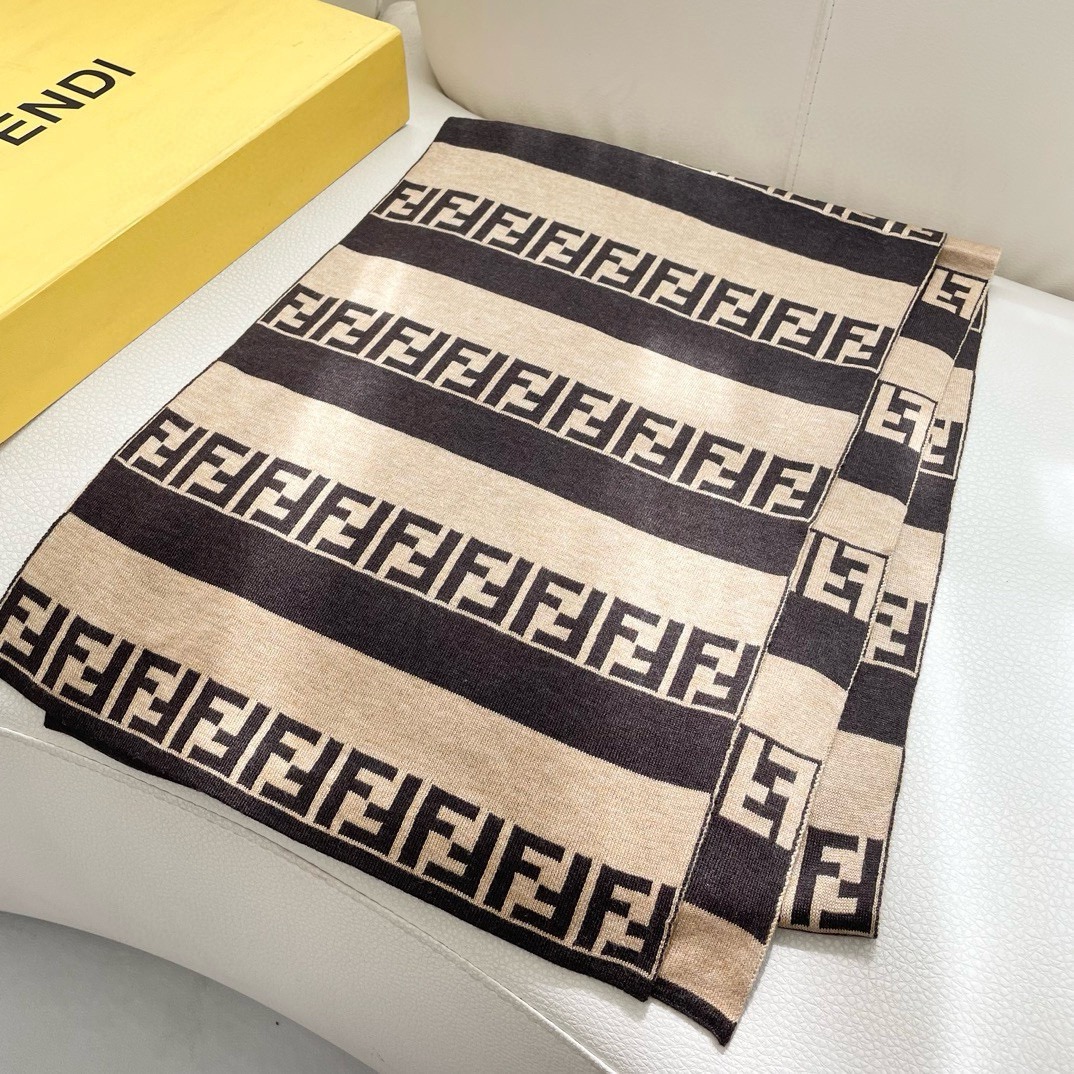 【FENDI  フェンディ】スカーフ32*180CM   241109-BRAND OFF