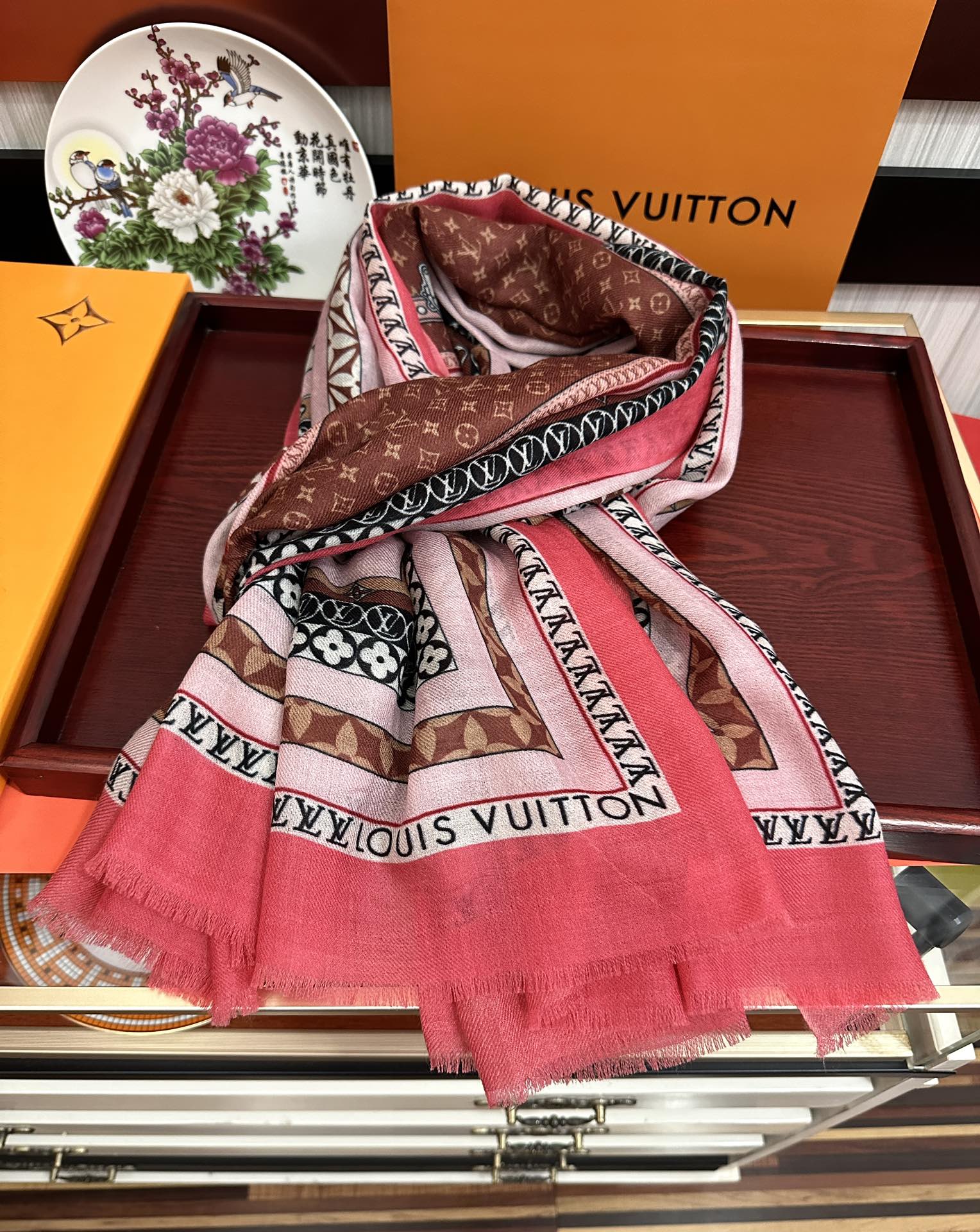 【LV LOUIS VUITTON ルイ·ヴィトン】 スカーフ 100*200cm  241107-BRAND OFF