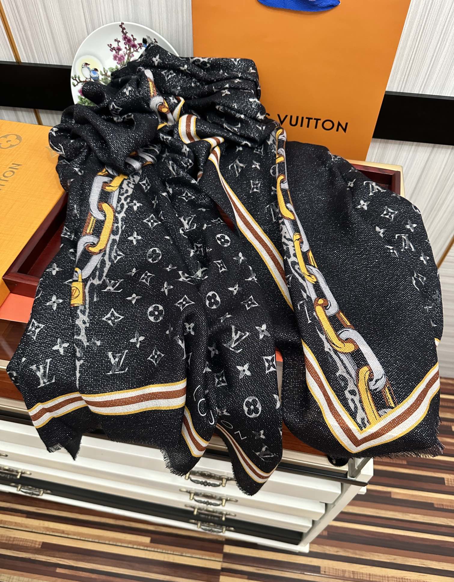 【LV LOUIS VUITTON ルイ·ヴィトン】 スカーフ 100*200cm  241107-BRAND OFF