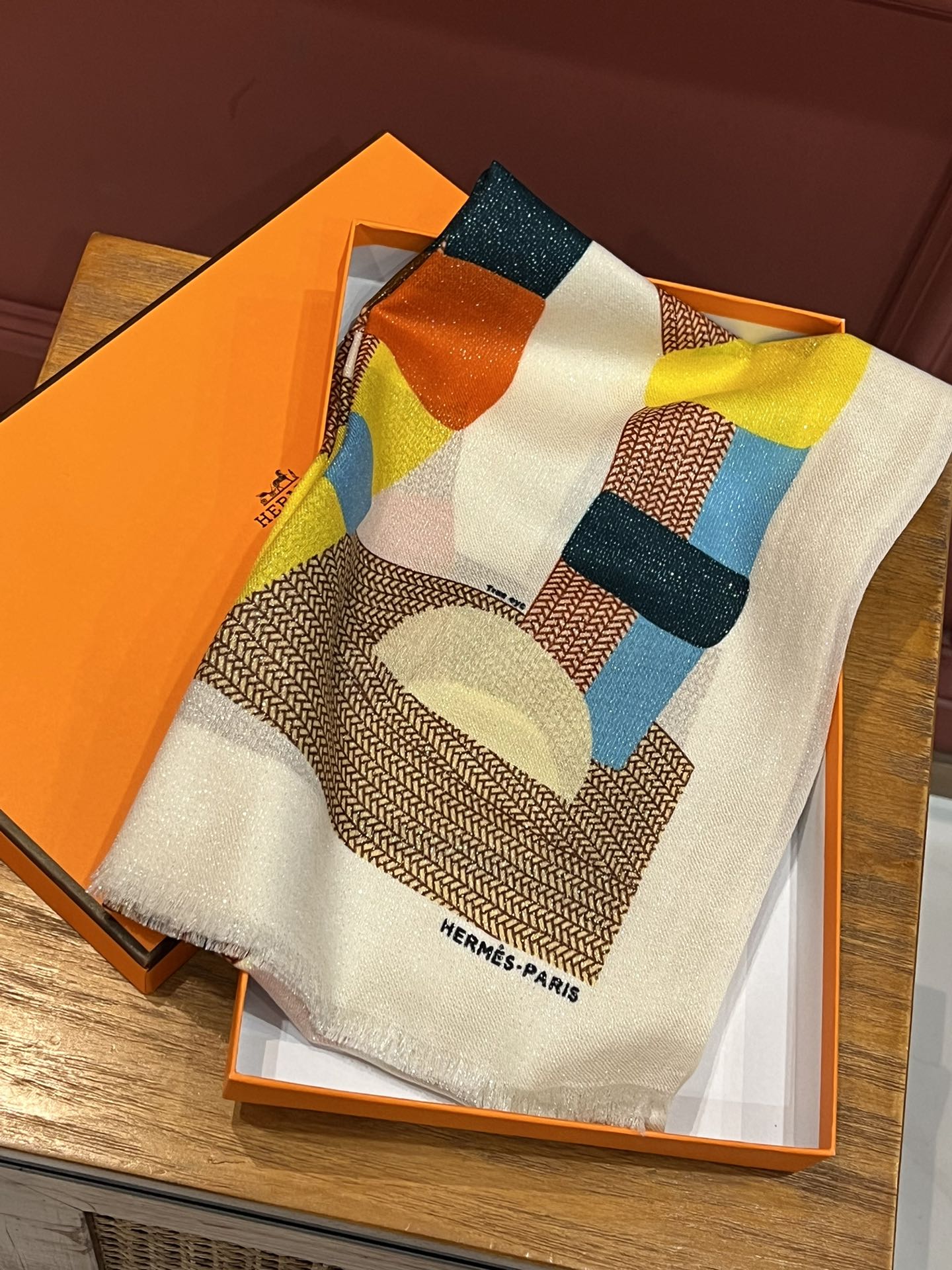 【2026】【HERMES エルメス 】スカーフ   100*200CM  241109-BRAND OFF