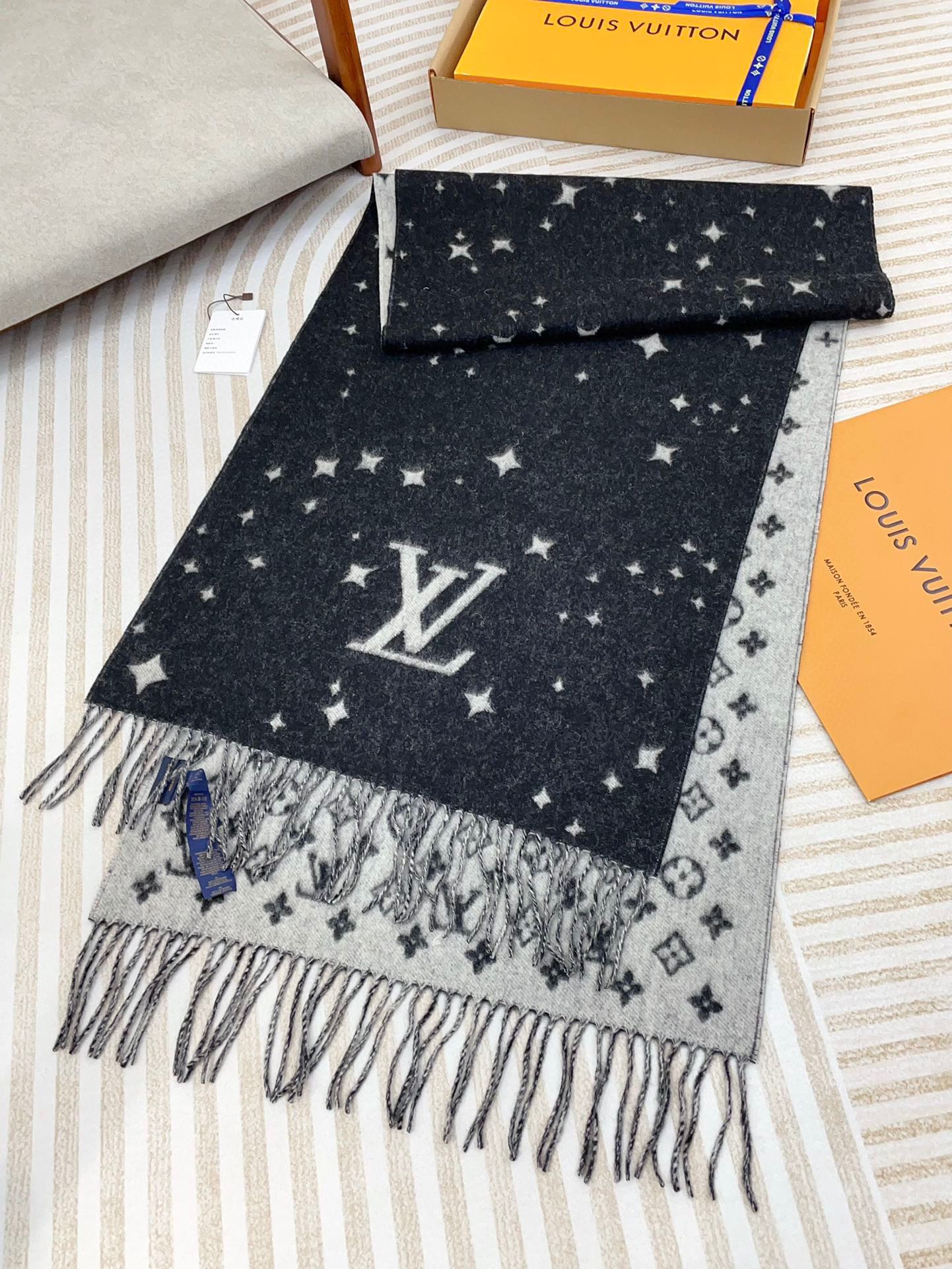 【2026】【LV LOUIS VUITTON ルイ·ヴィトン】 スカーフ 45*210cm  241107-BRAND OFF