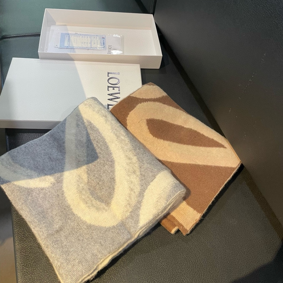 【LOEWE ロエベ】スカーフ 180*30CM   241109-BRAND OFF