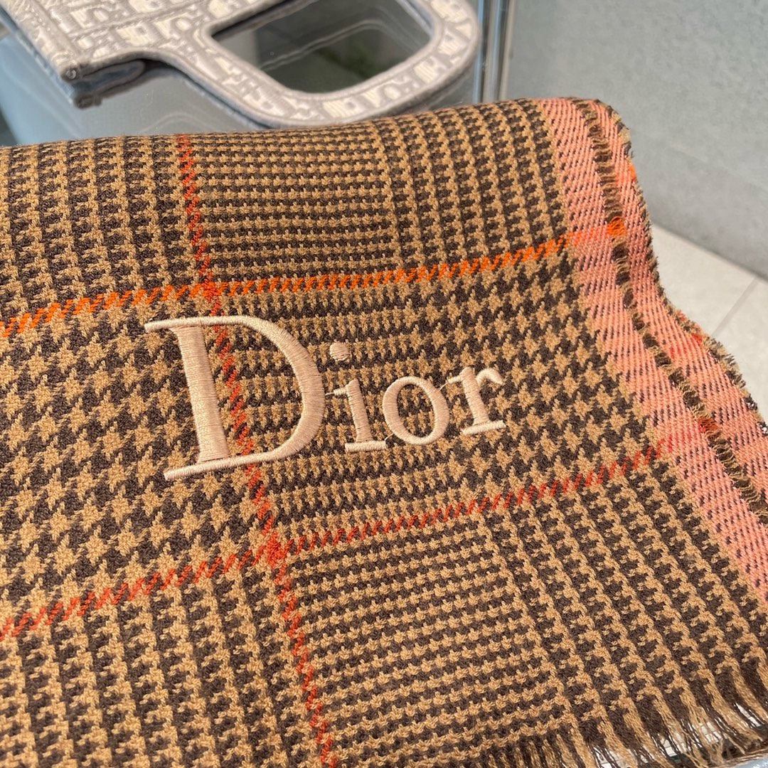 【DIOR  ディオール 】スカーフ90*200cm  241108-BRAND OFF