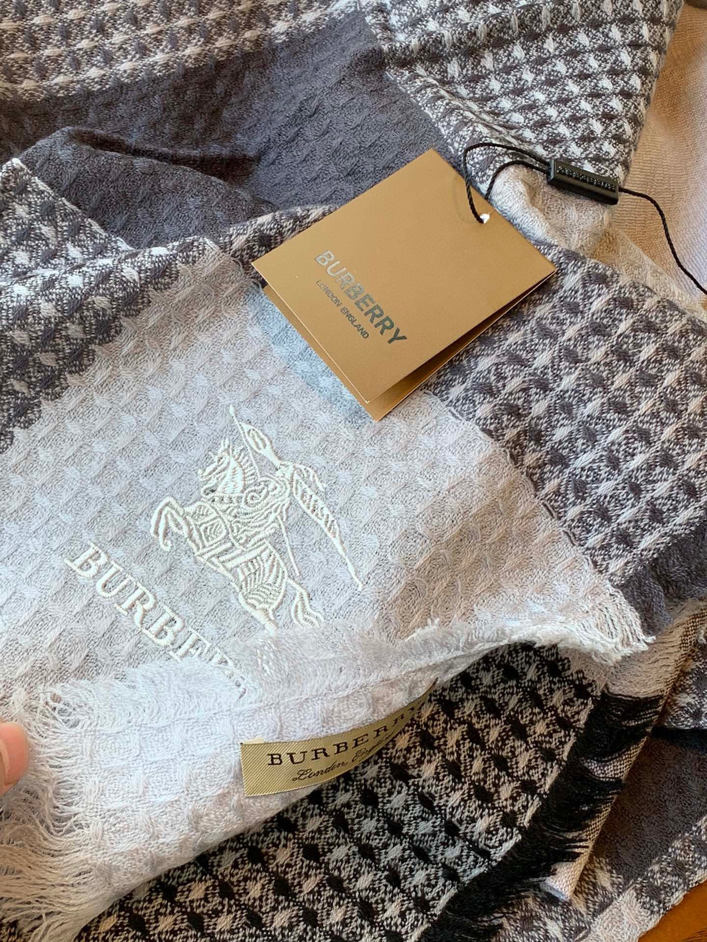 【BURBERRY  バーバリー】スカーフ210*80CM  241108-BRAND OFF