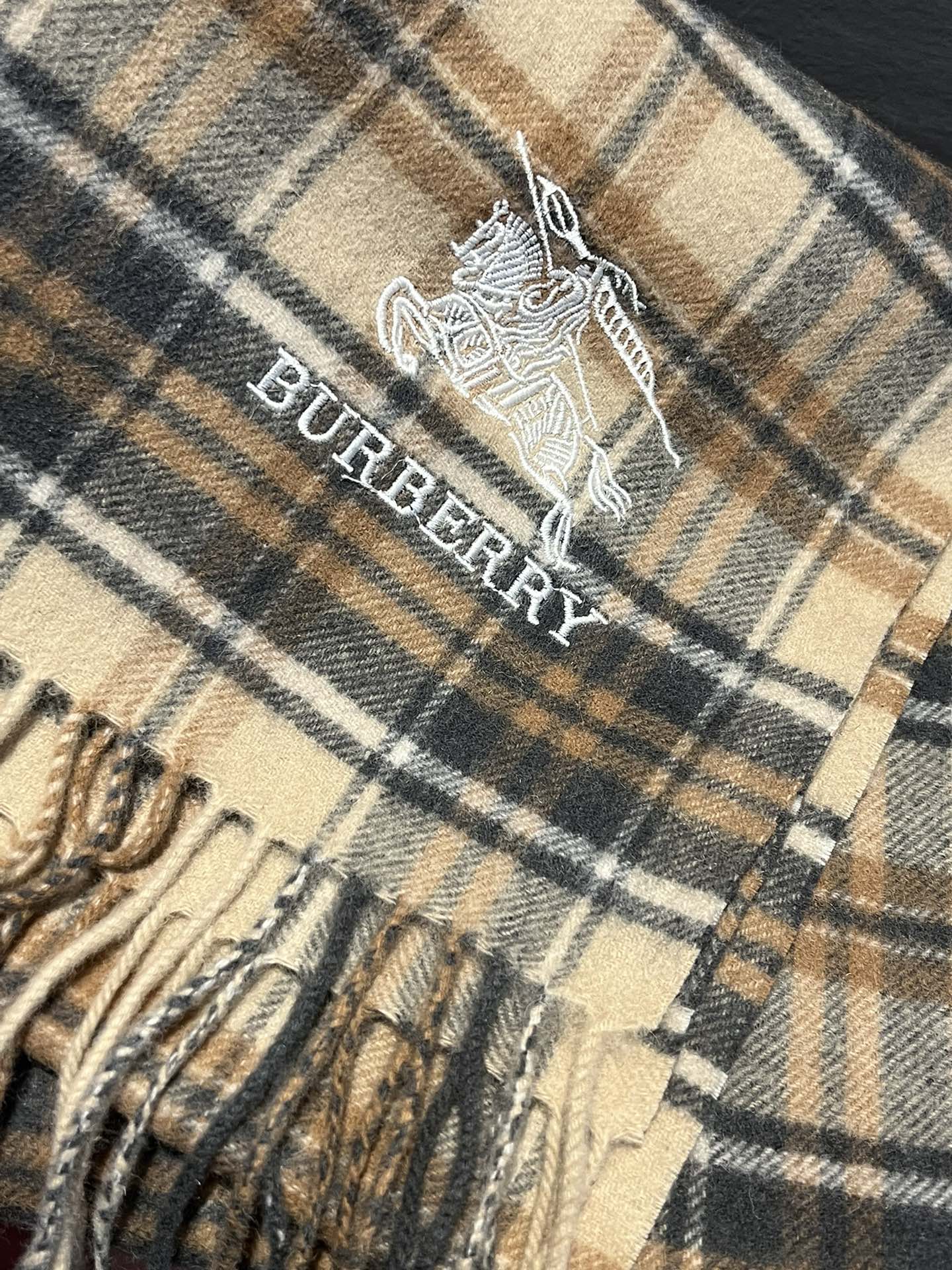 【BURBERRY  バーバリー】スカーフ35*190CM  241108-BRAND OFF