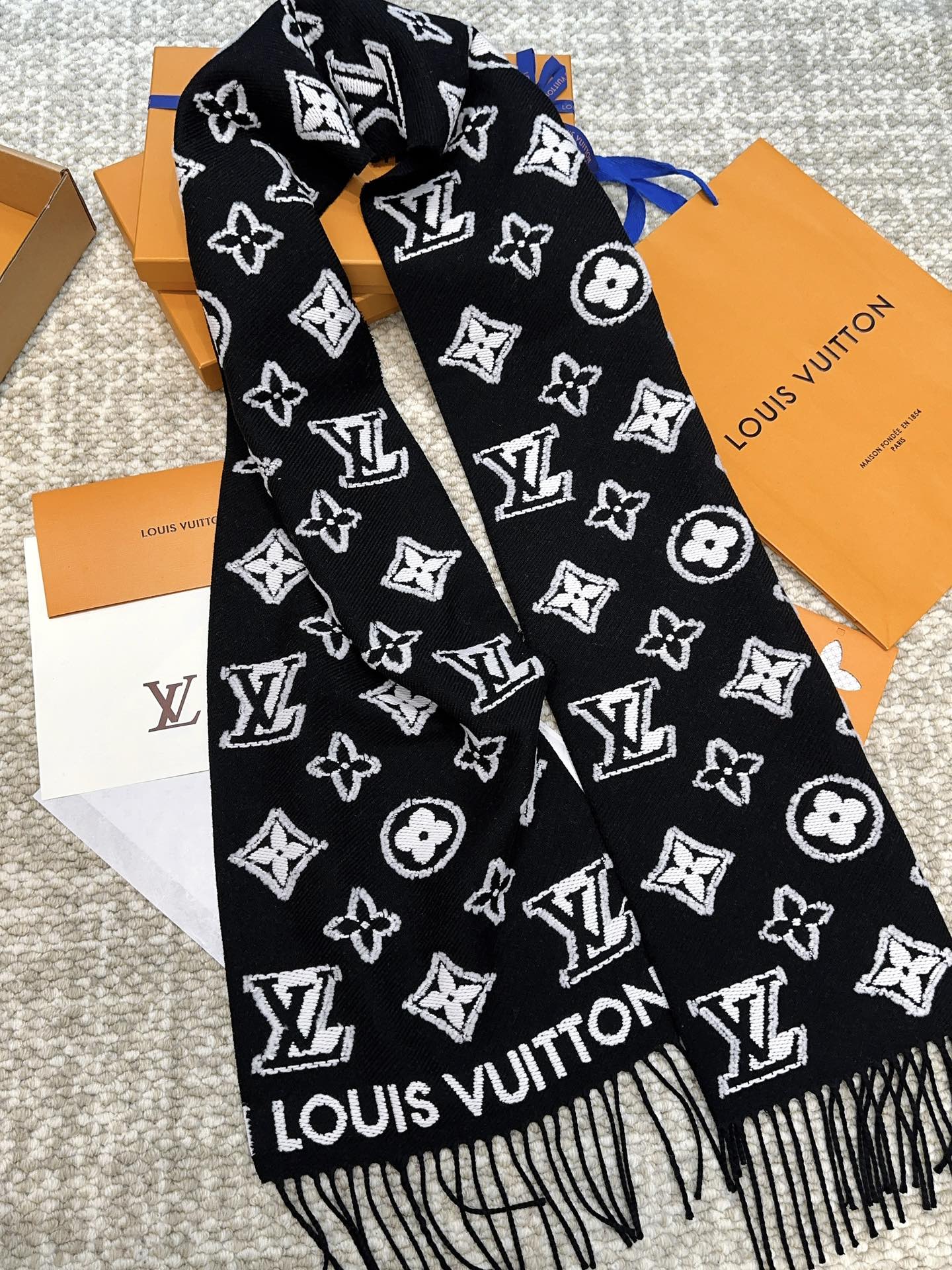 【LOUIS VUITTON公式旗艦店】ルイヴィトン スカーフ 限定発売 送料無料-BRAND OFF
