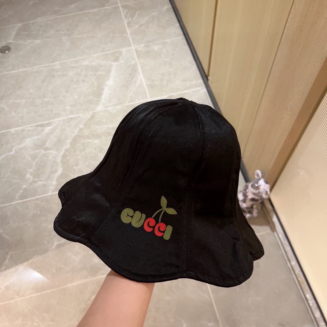 GUCCI(グッチ)フィッシャーマンズハット  241126-BRAND OFF