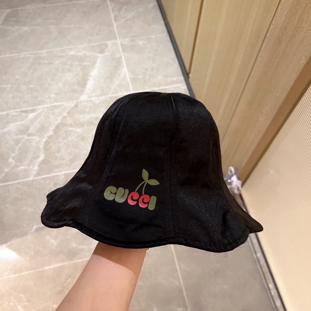 GUCCI(グッチ)フィッシャーマンズハット  241126-BRAND OFF