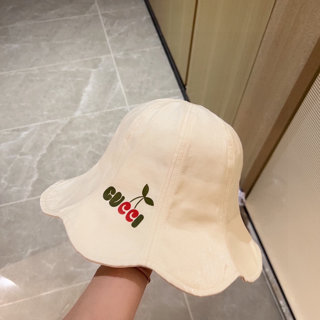 GUCCI(グッチ)フィッシャーマンズハット  241126-BRAND OFF