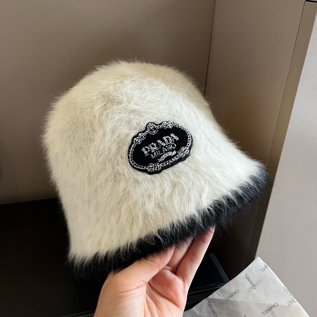 PRADA (プラダ)フィッシャーマンズハット  241125-BRAND OFF