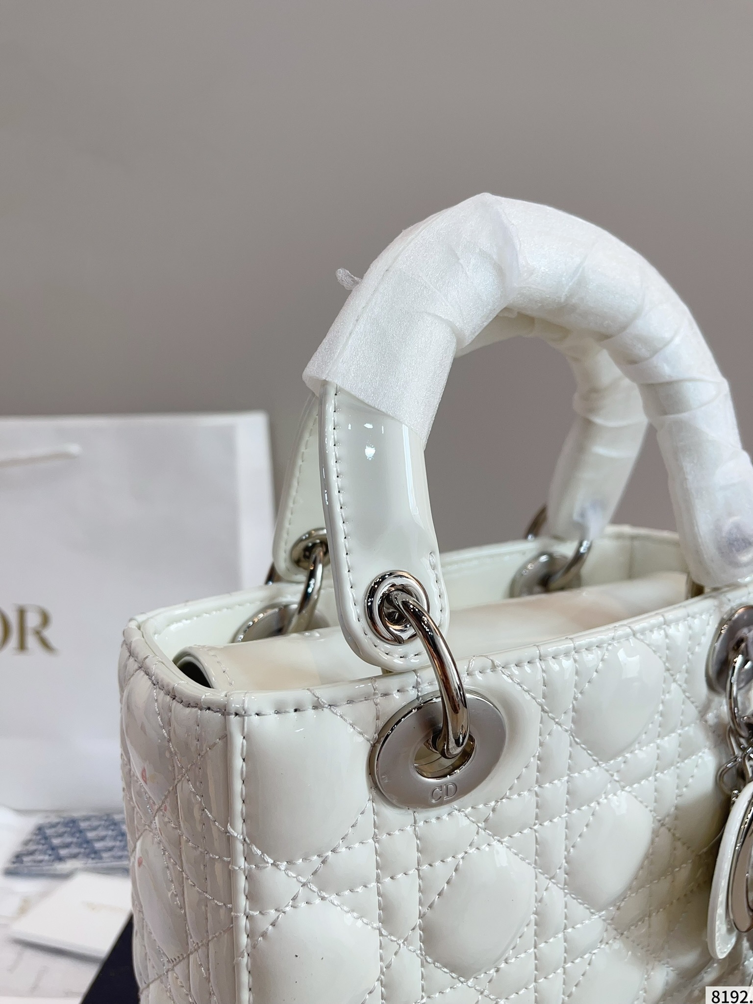 【DIOR公式旗艦店】レディディオール Lady ハンドバッグ シルバー金具-BRAND OFF