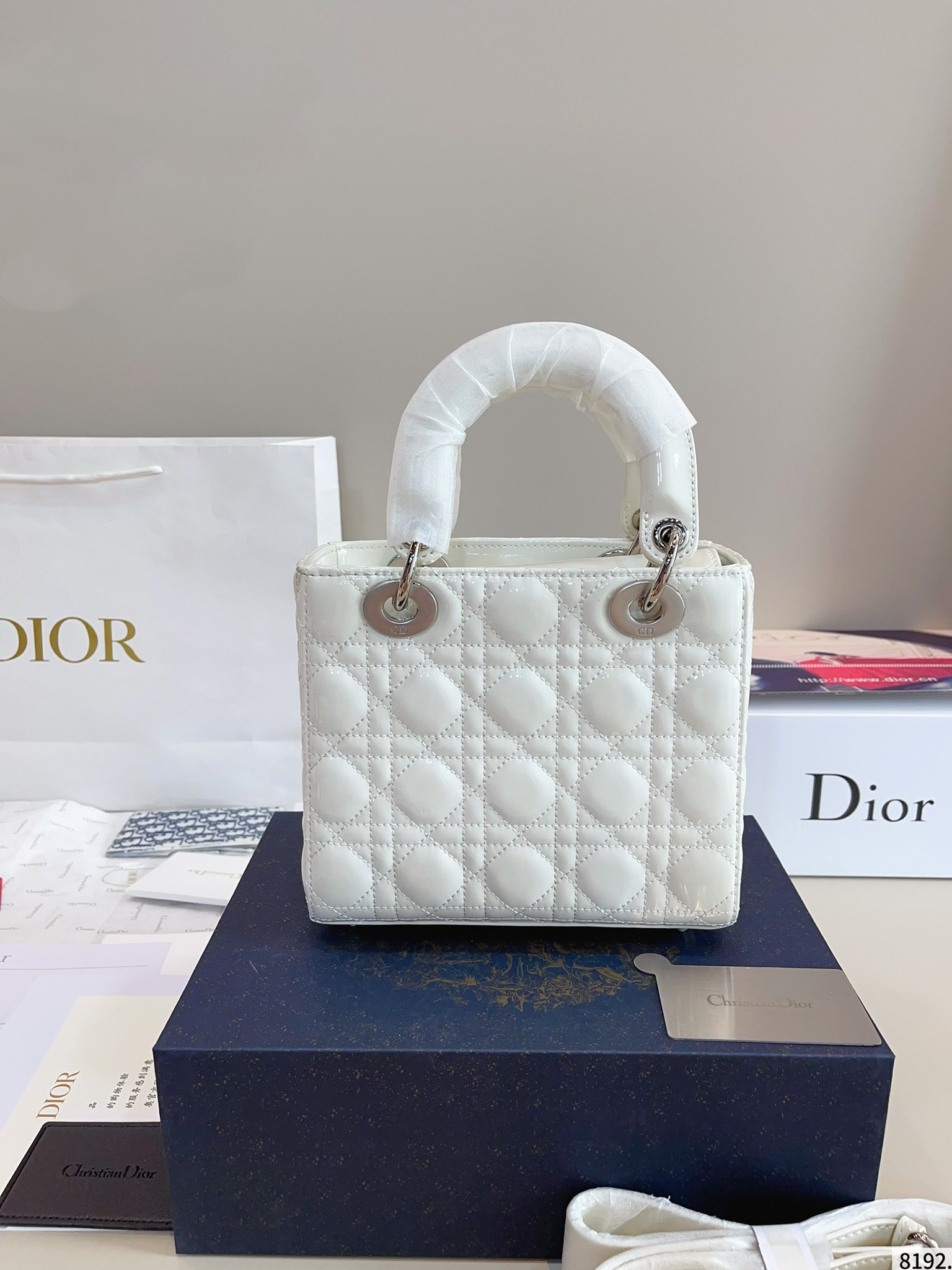 【DIOR公式旗艦店】レディディオール Lady ハンドバッグ シルバー金具-BRAND OFF
