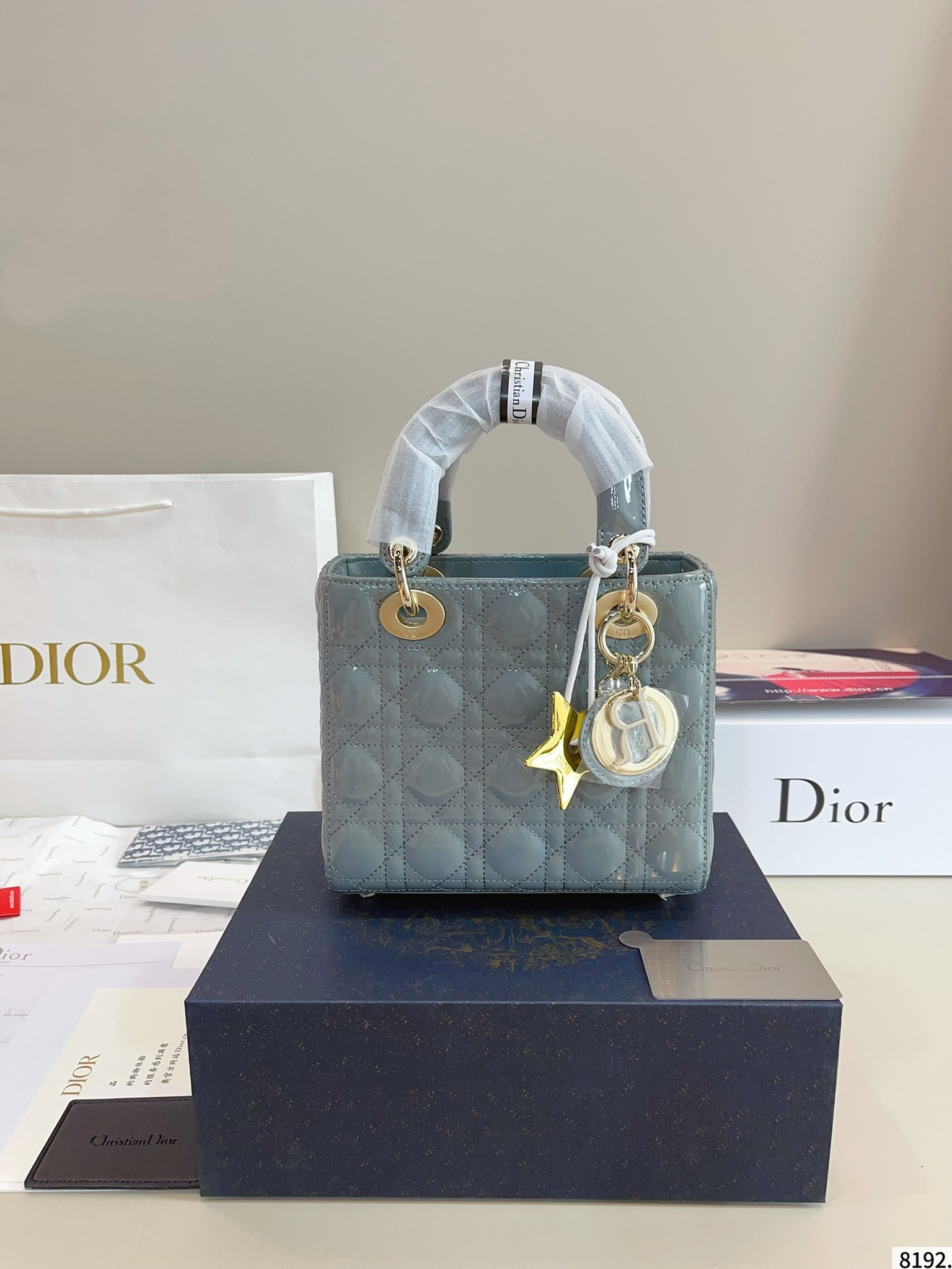 【DIOR公式旗艦店】レディディオール Lady ハンドバッグ ゴールド金具-BRAND OFF