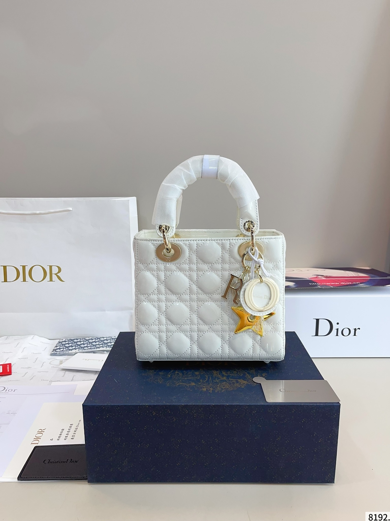 【DIOR公式旗艦店】レディディオール Lady ハンドバッグ ゴールド金具-BRAND OFF