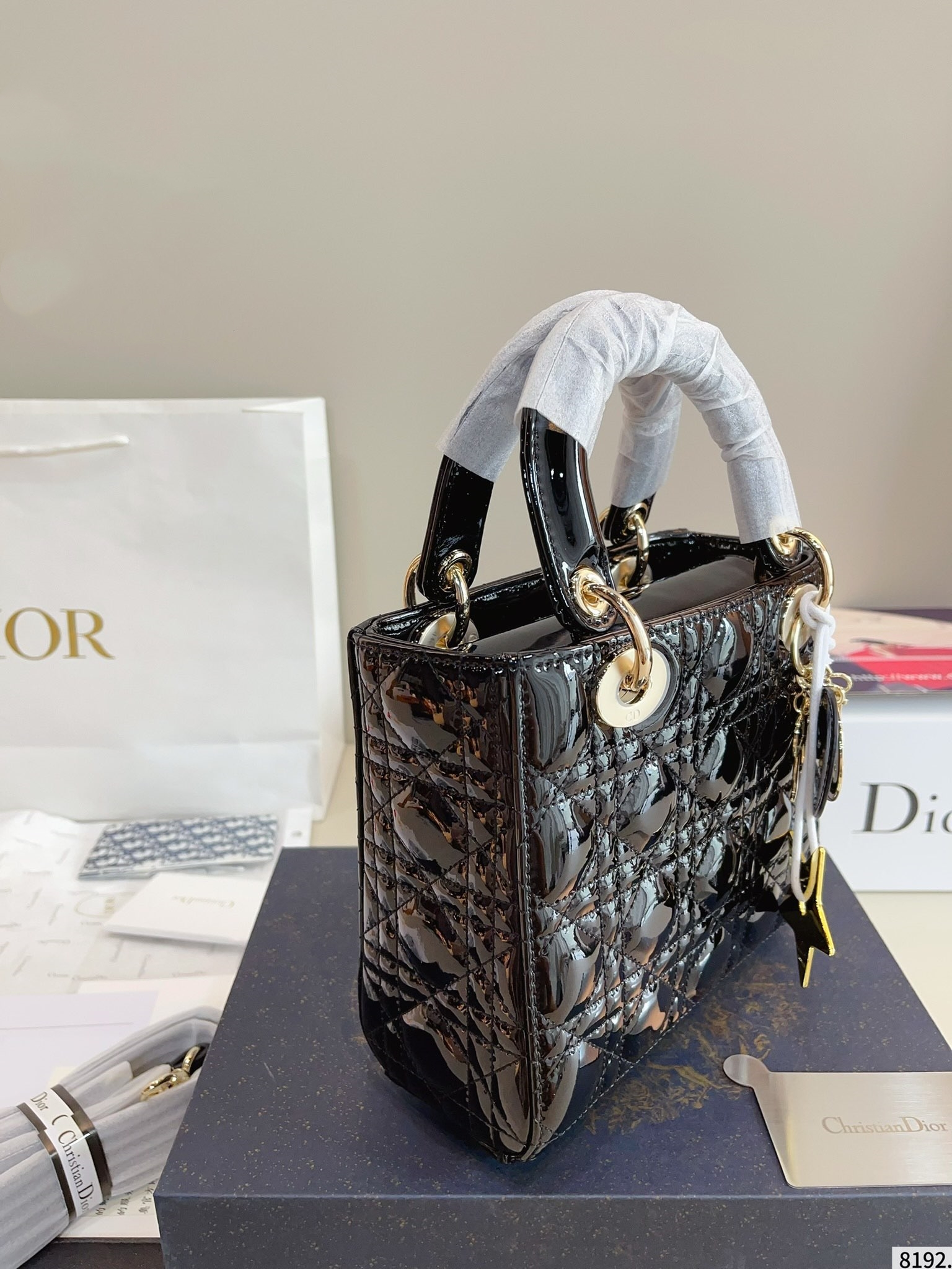 【DIOR公式旗艦店】レディディオール Lady ハンドバッグ ゴールド金具-BRAND OFF