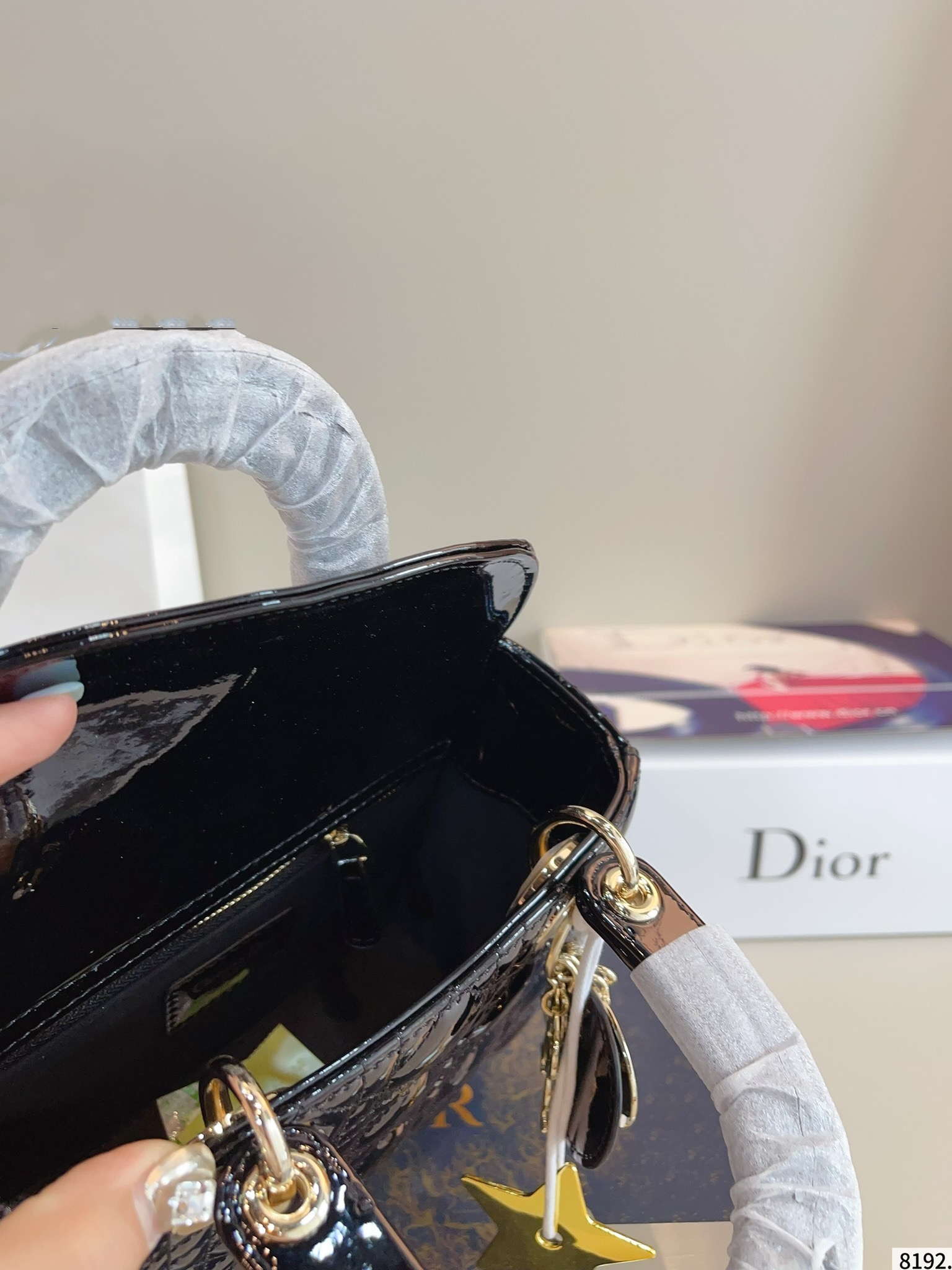 【DIOR公式旗艦店】レディディオール Lady ハンドバッグ ゴールド金具-BRAND OFF