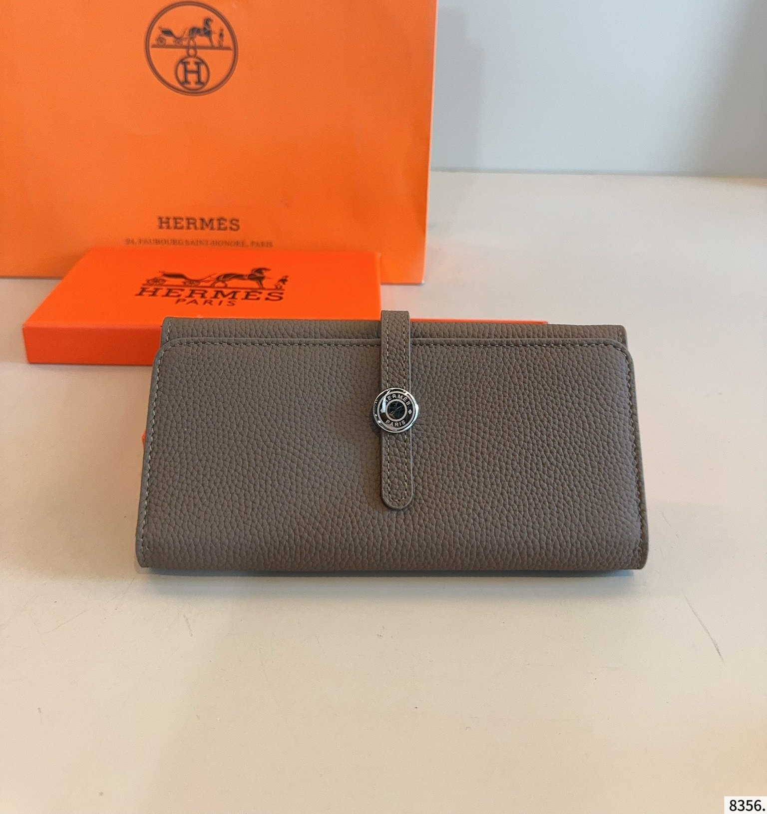 【HERMES公式旗艦店】エルメス 財布  5カラー 19*9CM-BRAND OFF