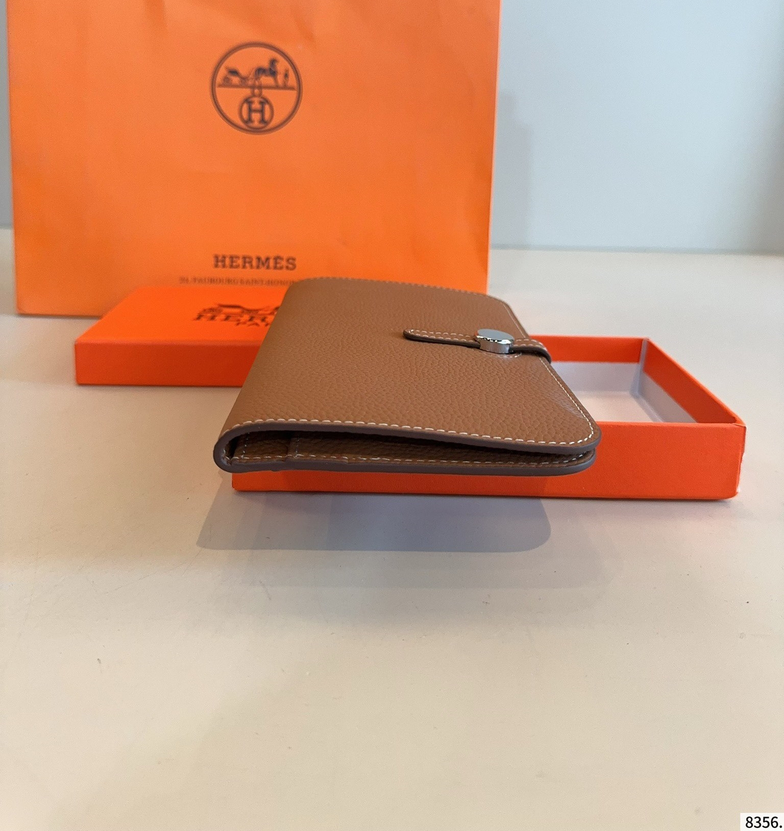 【HERMES公式旗艦店】エルメス 財布  6カラー 20*12CM-BRAND OFF