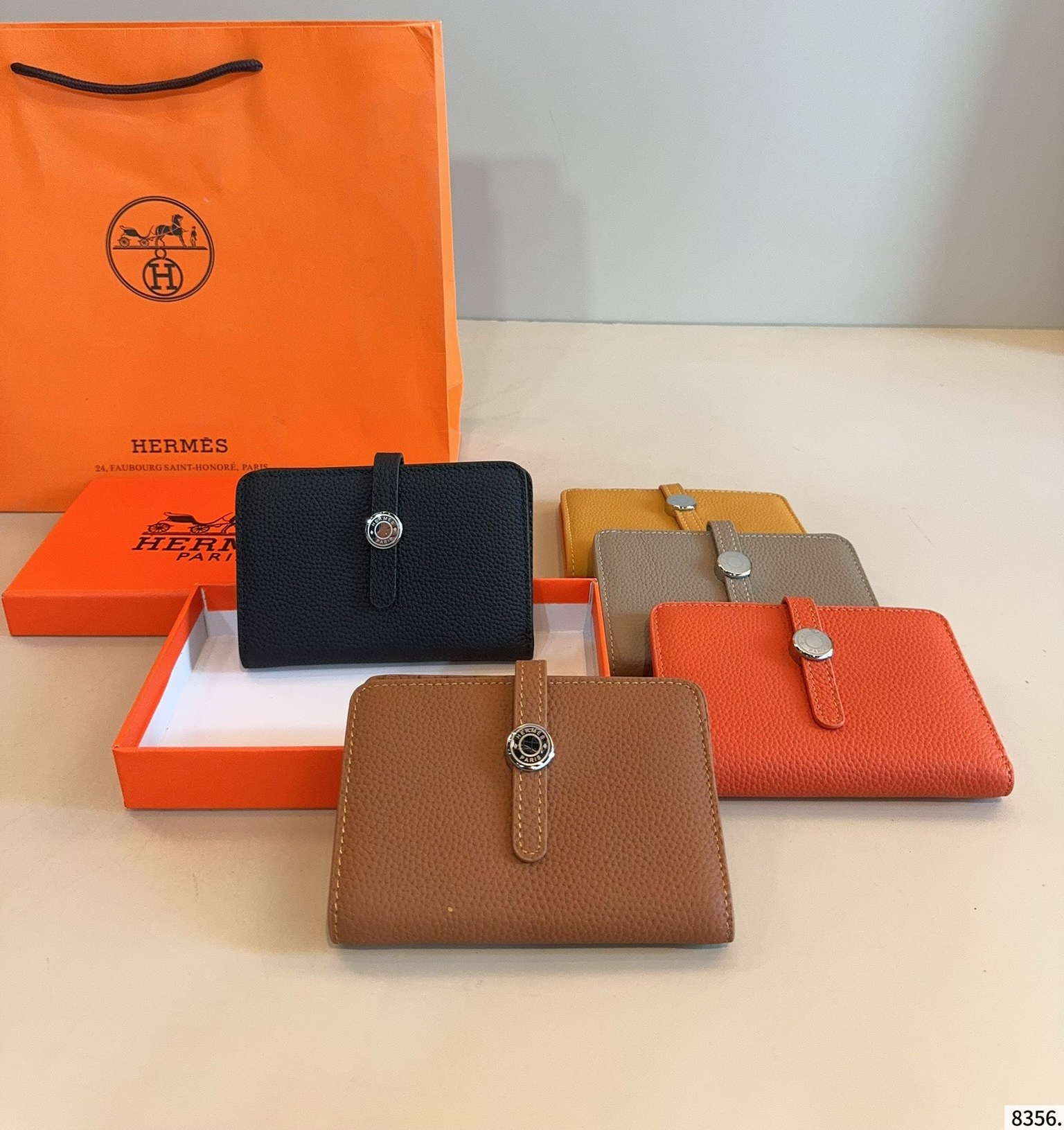 【HERMES公式旗艦店】エルメス 財布  5カラー 13*9CM-BRAND OFF