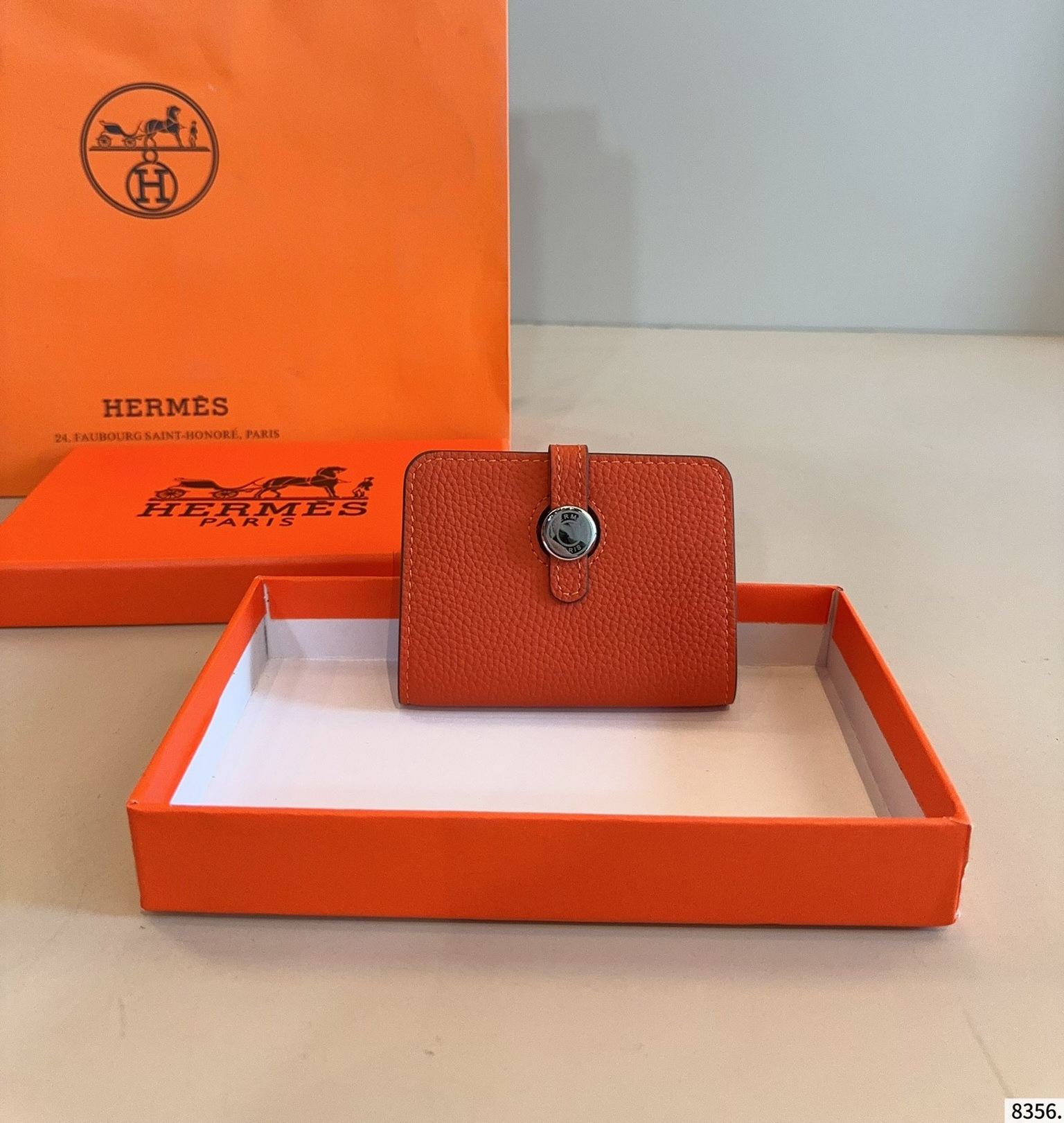【HERMES公式旗艦店】エルメス 財布  5カラー 10*8CM-BRAND OFF