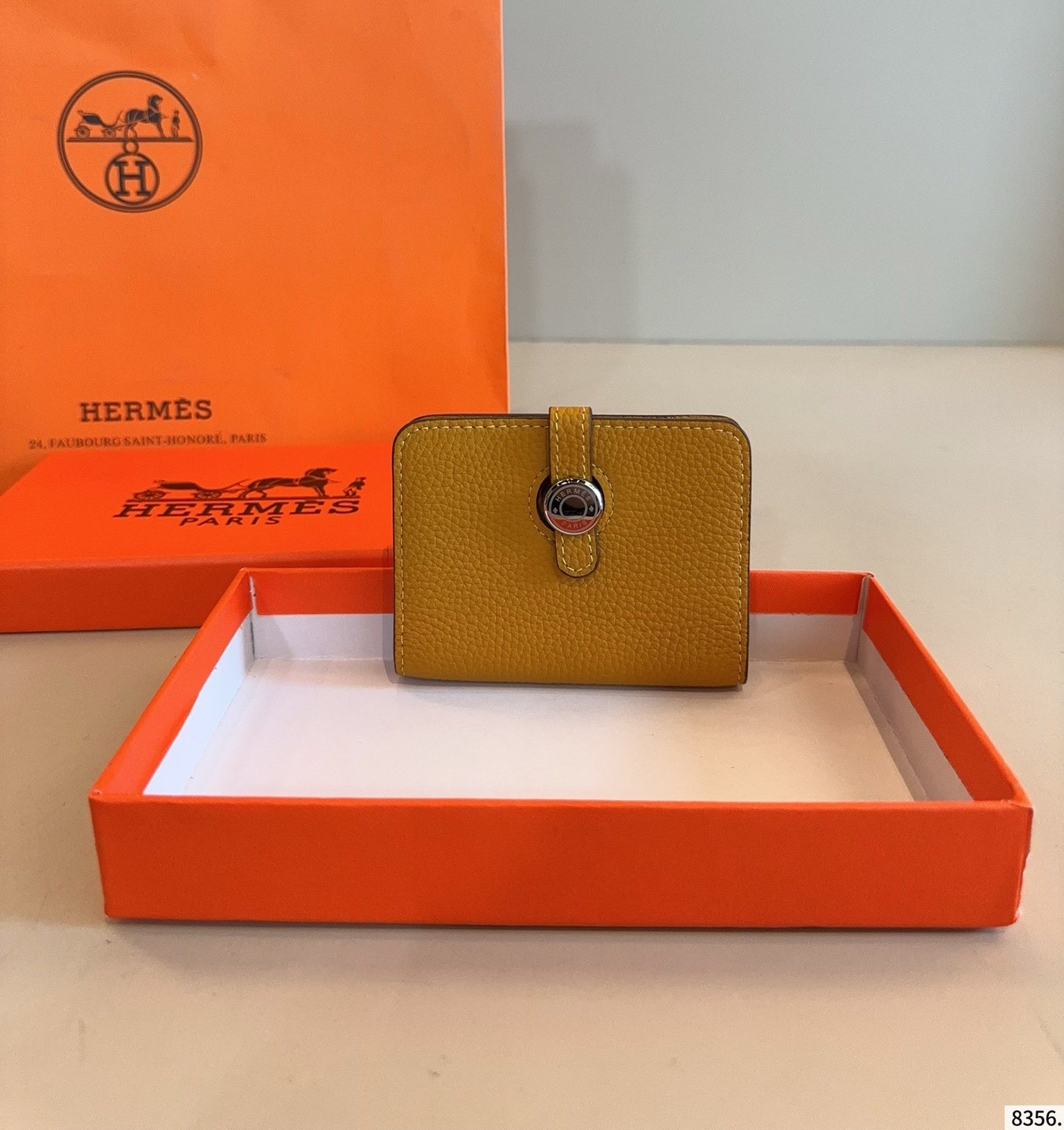【HERMES公式旗艦店】エルメス 財布  5カラー 10*8CM-BRAND OFF