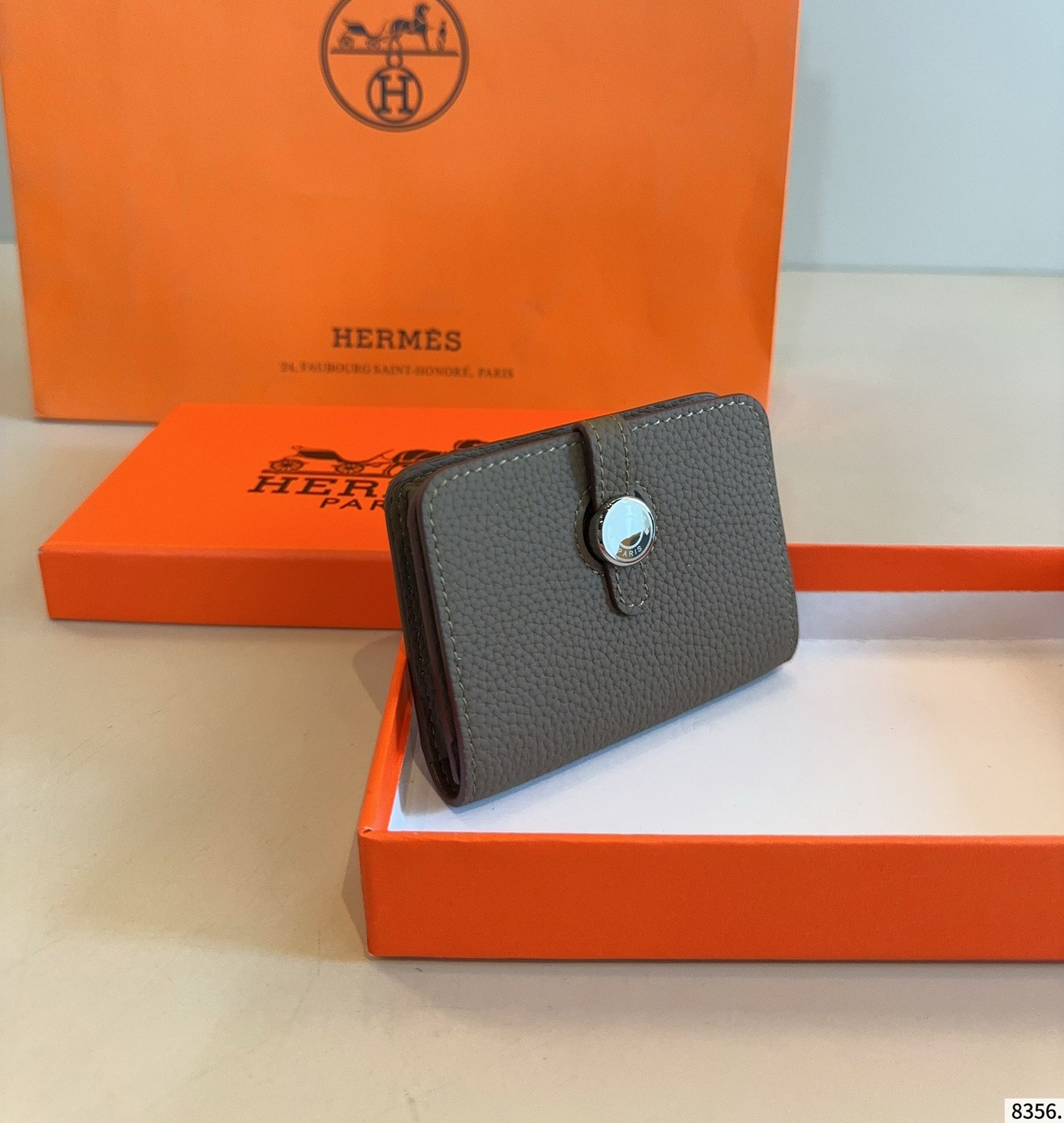 【HERMES公式旗艦店】エルメス 財布  5カラー 10*8CM-BRAND OFF