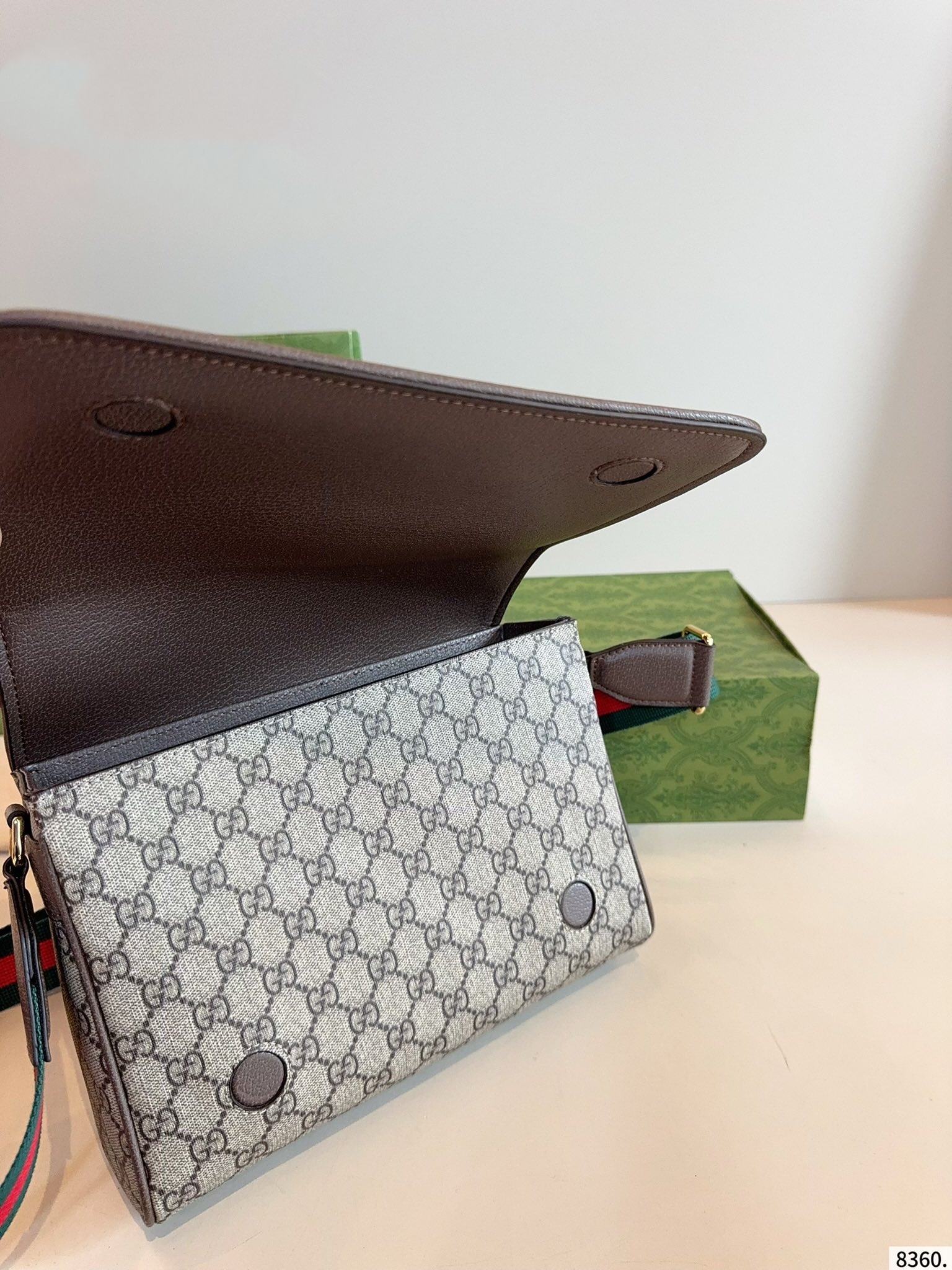 【GUCCI公式旗艦店】グッチ メッセンジャーバッグ ★超人気★完売確実の売れ筋★-BRAND OFF