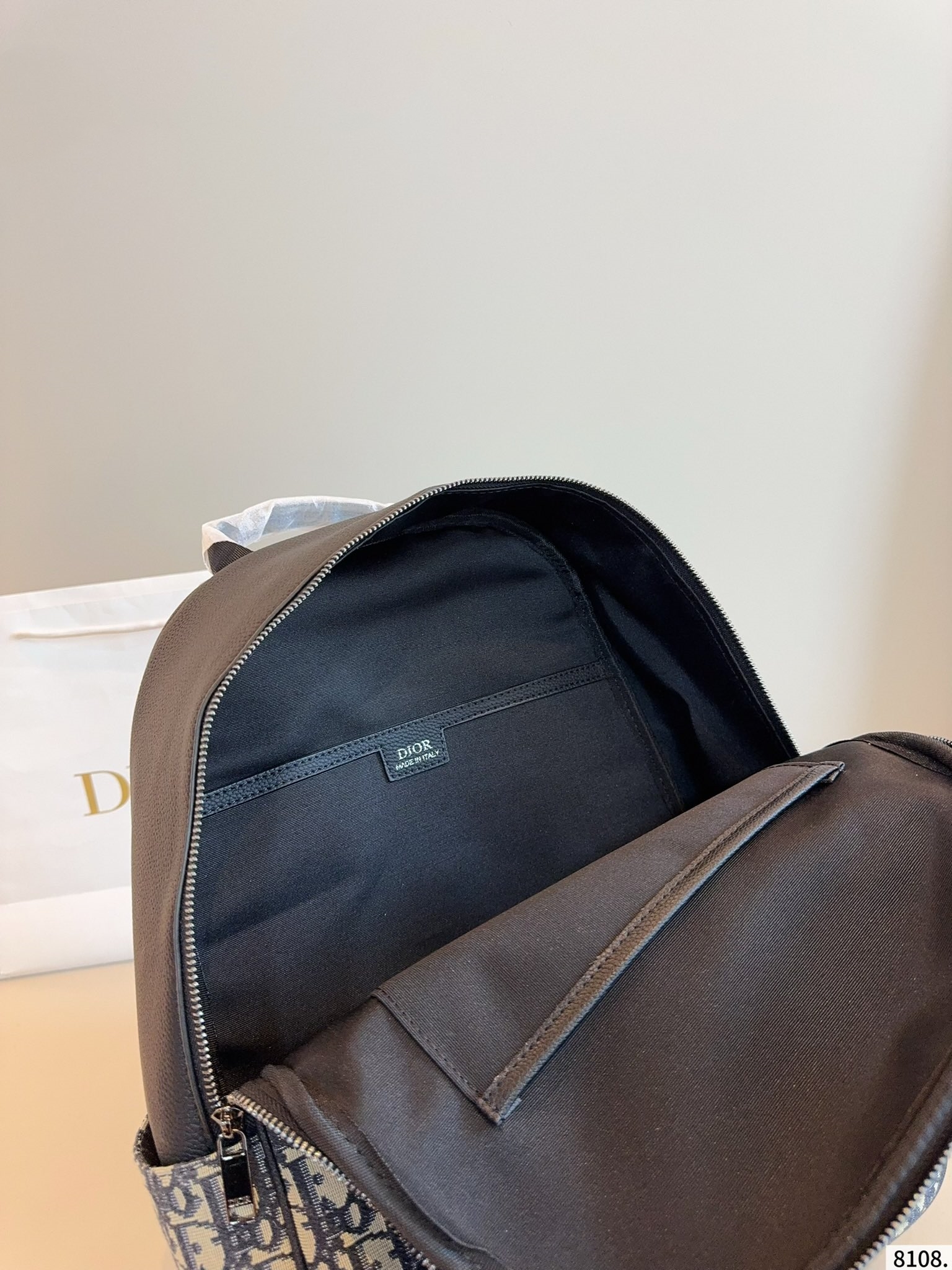 【DIOR公式旗艦店】ディオール OBLIQUE バックパック★超人気★完売確実の売れ筋★-BRAND OFF