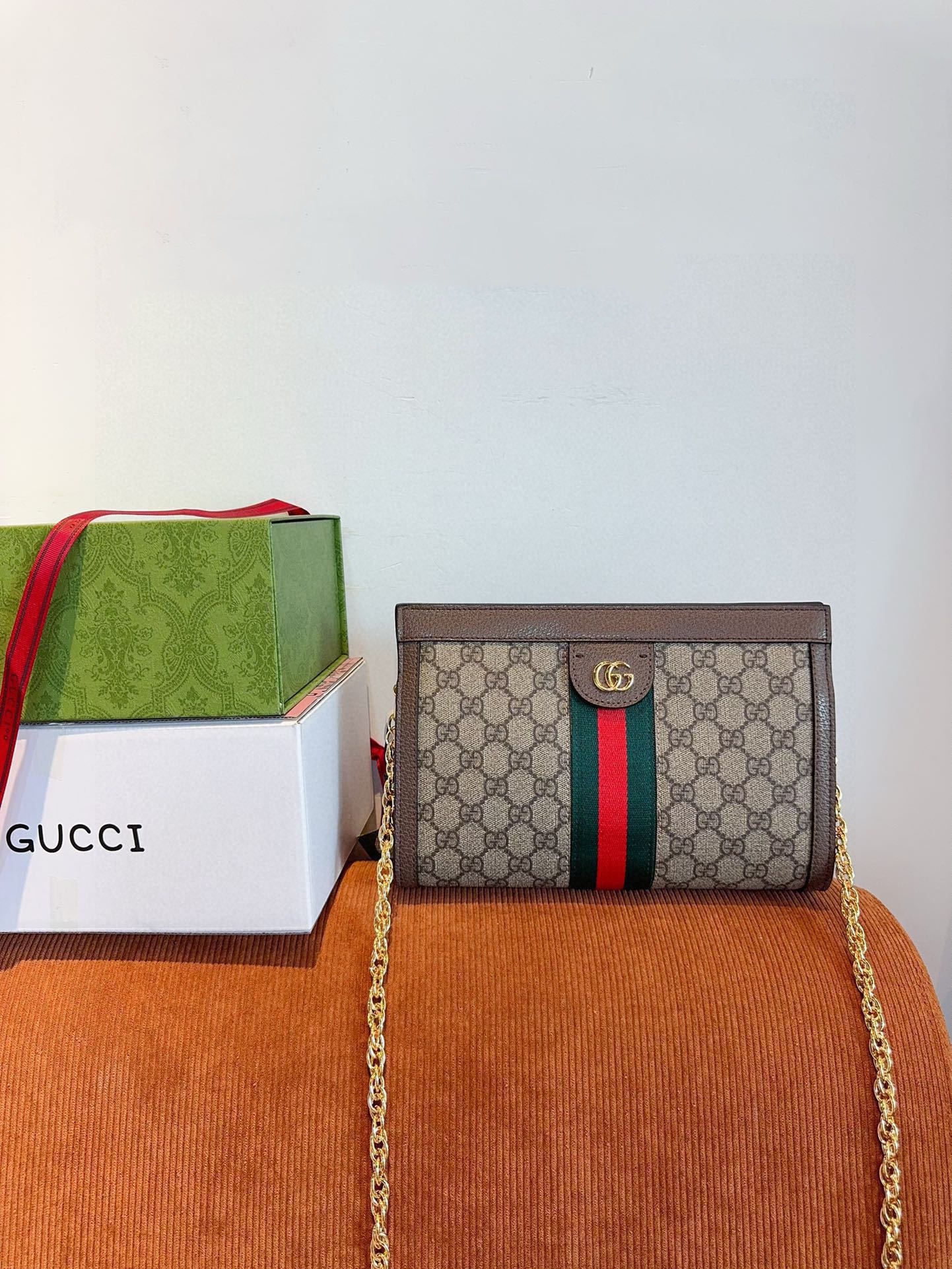 【GUCCI旗艦店】グッチ Ophidia チェーンバッグ ★大人気-BRAND OFF