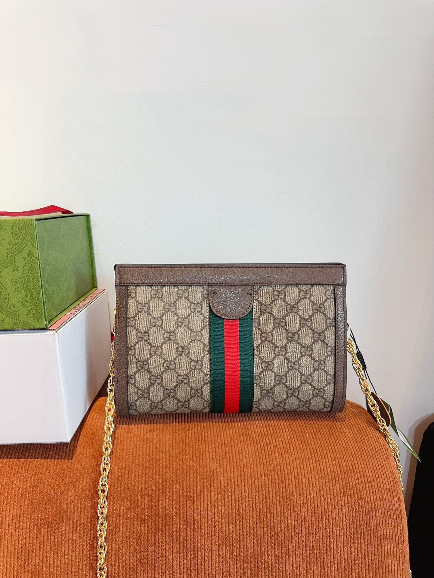 【GUCCI旗艦店】グッチ Ophidia チェーンバッグ ★大人気-BRAND OFF